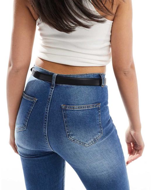 Cinturón Para Cintura Y Cadera Con Hebilla Cuadrada De ASOS de color Blue