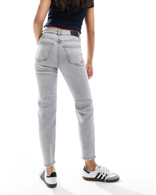 Vaqueros Gris Claro Lavado De Talle Alto Y Pernera Recta Slim Moni De Noisy May de color Blue