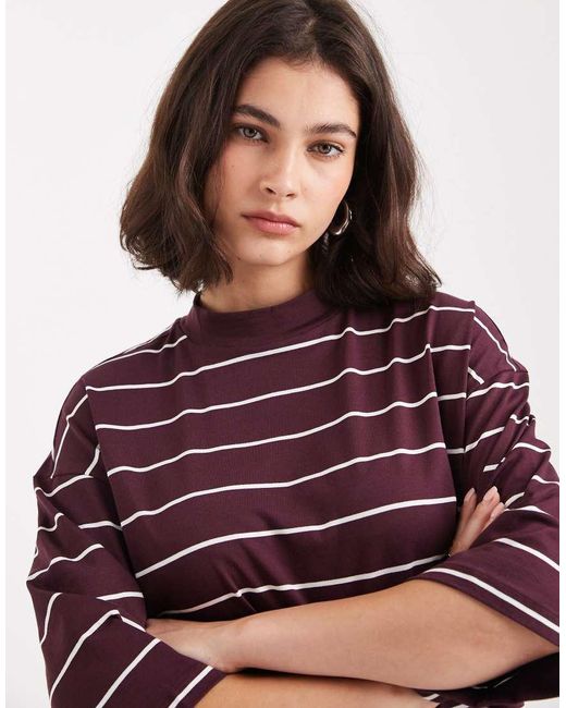 Vero Moda Hoogsluitend Gestreept T-Shirt Met Verlaagde Schouders in het Red