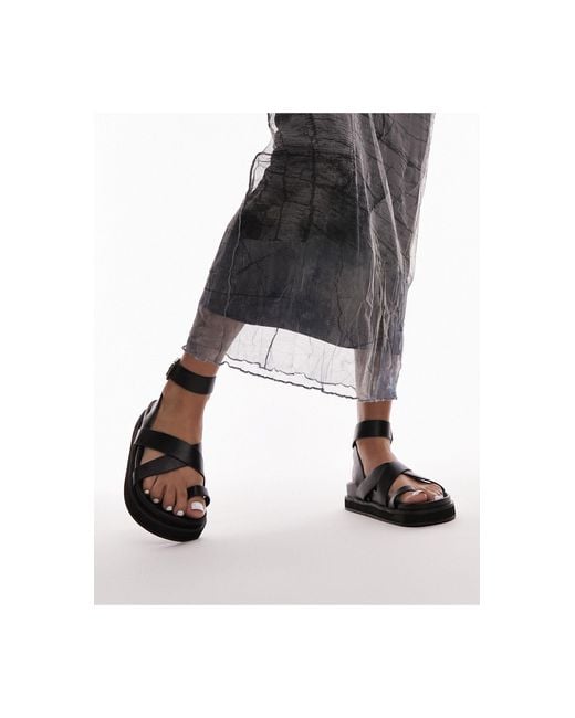 TOPSHOP Black Jaydee Strappy Sandals With Toe Loop