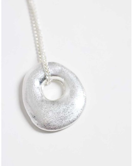 Reclaimed Vintage White Circle Pendant Chain Necklace