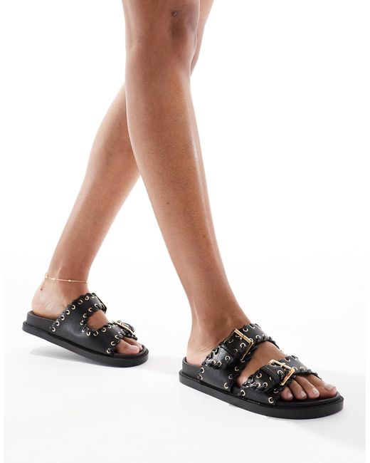 SEQWL White Sandals With Studded Buckle Strap