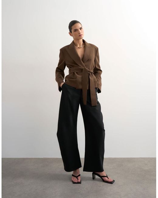 TOPSHOP Brown Cropped Belted Boxy Blazer