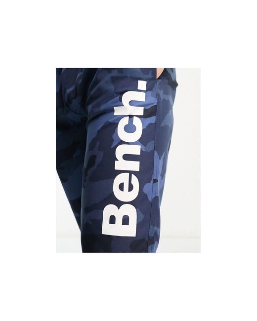 Bench – lang geschnittene badeshorts mit military-muster in Blue für Herren