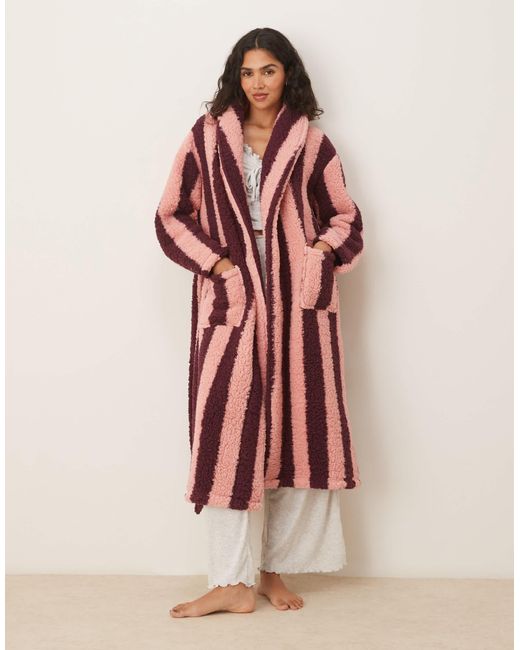 Robe Threadbare en coloris Red