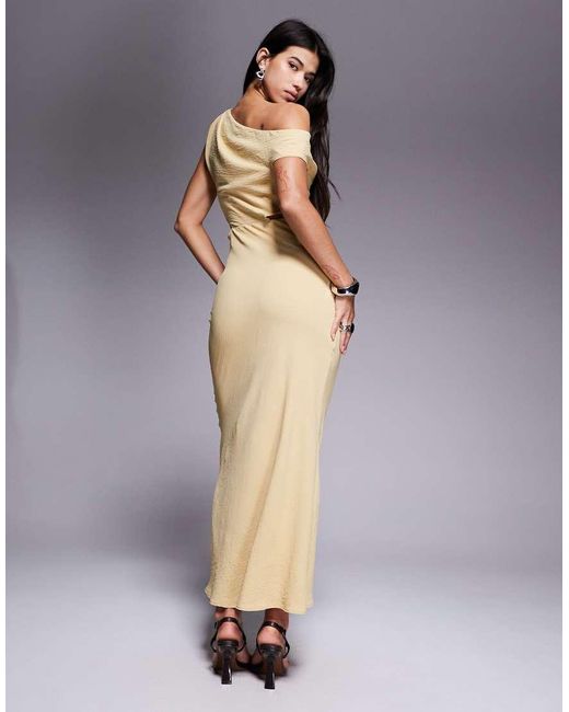 Vestito Midi Pallido Con Spalle Scoperte di ASOS in Gray