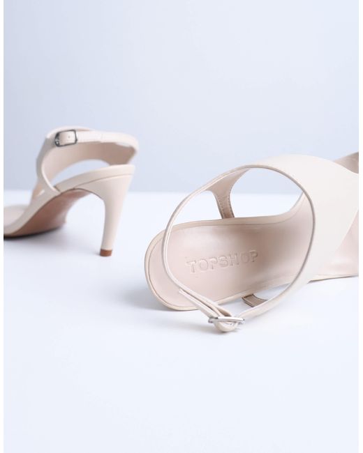 TOPSHOP White Iman Toe Loop Heeled Sandals