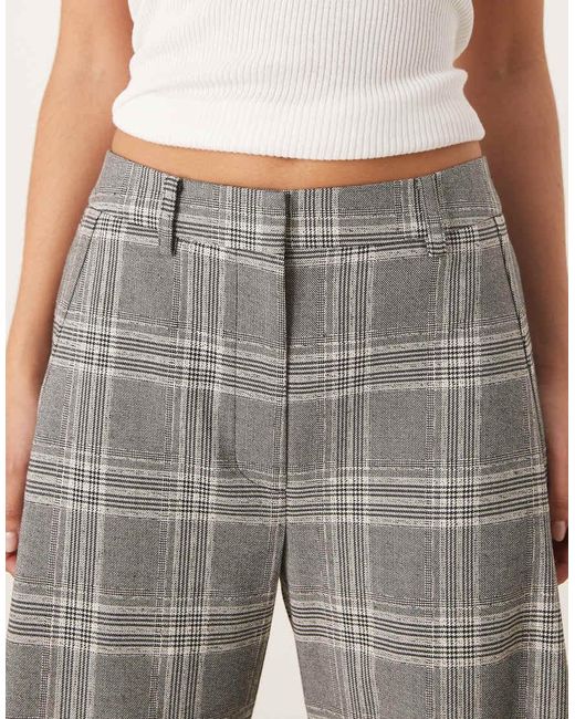 ASOS Natural Ultimate Twist Seam Barrel Trousers