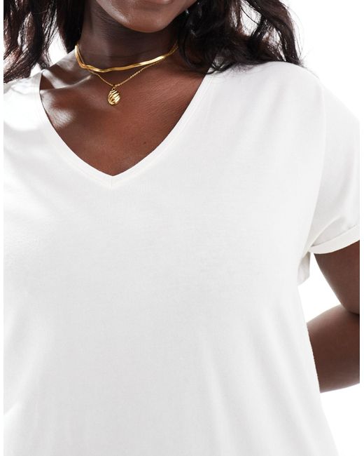 T-shirt col v Vero Moda en coloris White