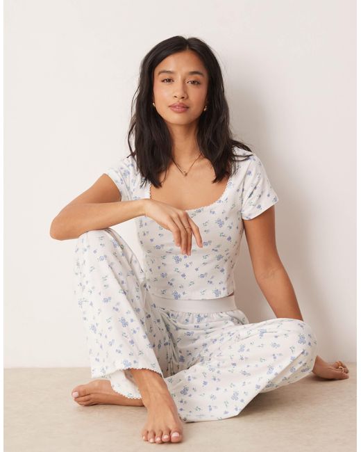 ASOS White Asos design petite – mix & match – pyjama-hose mit freiliegendem bund, picot-besatz und blümchenmuster
