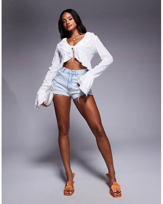 Top Con Mangas Acampanadas, Lazada Delantera Y Volantes De Tejido Efecto Lino De Aria Cove de color Gray