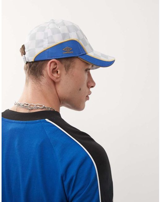 Umbro Blue Panelled Logo Cap for men