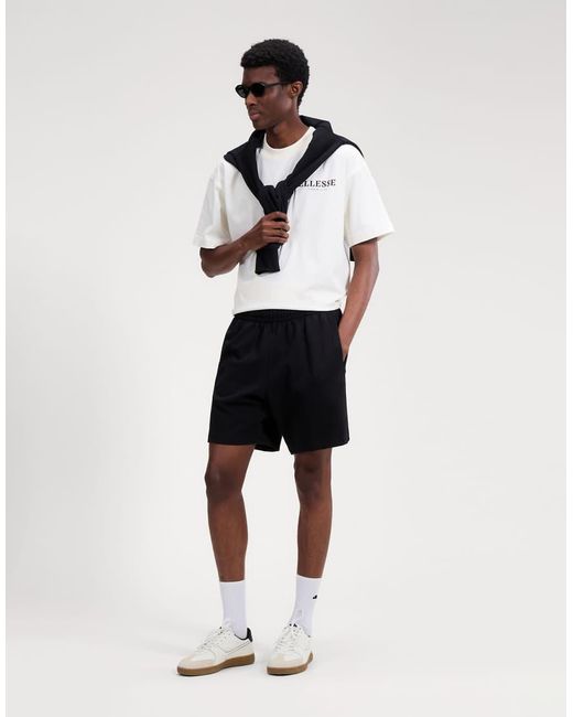 Ellesse Black Club Di Corsa Short for men