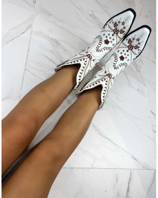 GIA STUDIOS White Cowboy Western Boots