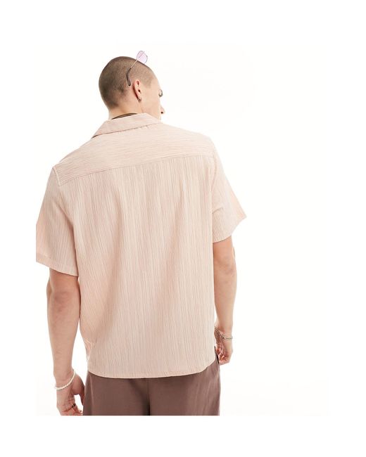 Camicia stropicciata testurizzata chiaro comoda con rever di ASOS in White da Uomo