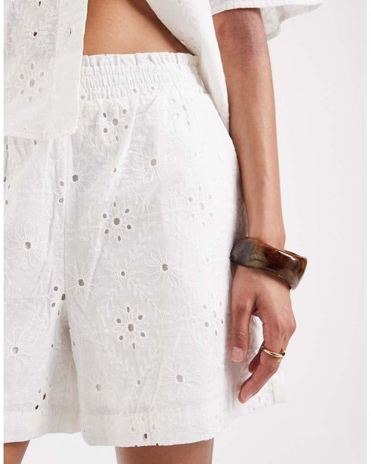 Vero Moda White Broderie Shorts