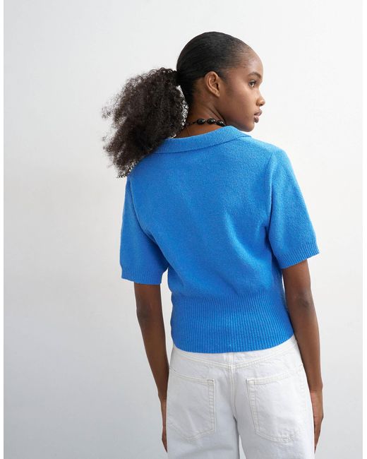 TOPSHOP Blue – tailliertes polohemd aus frottee-feinstrick