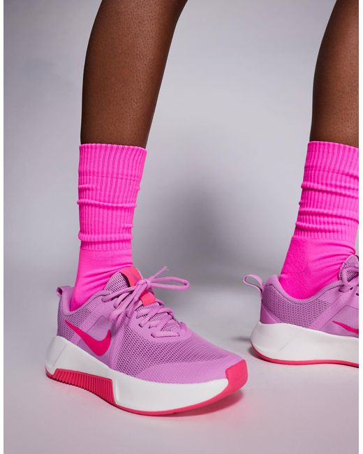 Mc 3 - baskets Nike en coloris Pink
