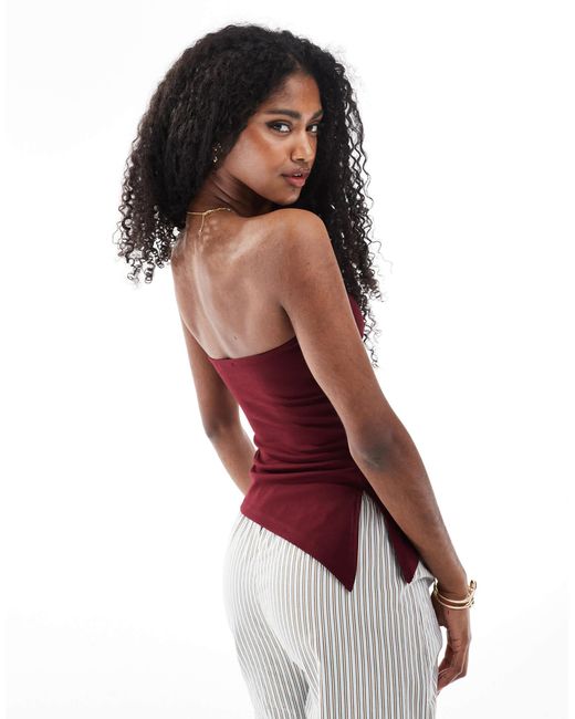 Bershka Red – trägerloses, asymmetrisches oberteil