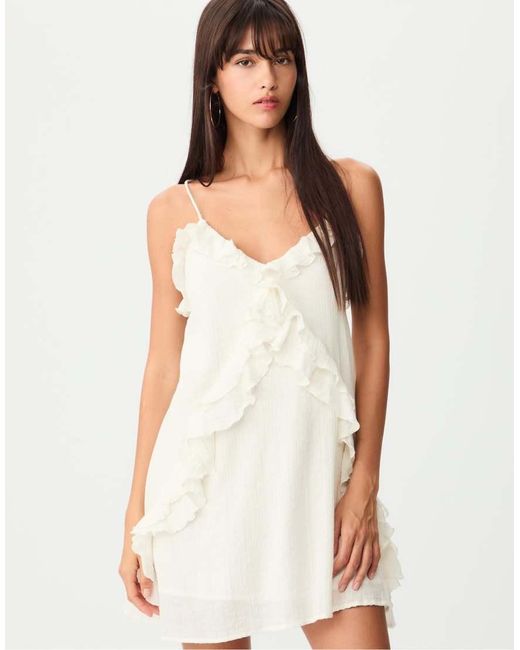 Stradivarius Korte Jurk Met Bandjes En Ruches in het White