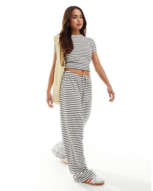 Pantalon d'ensemble ample en tissu-éponge à rayures 4th & Reckless en coloris White
