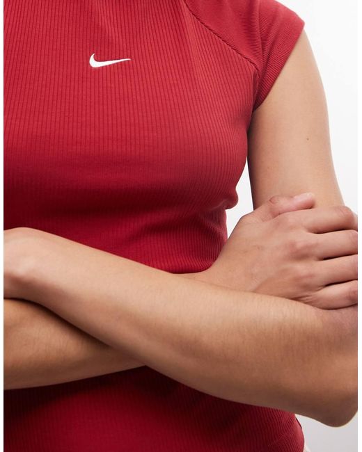 Nike Chill in het Red