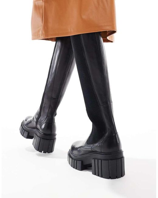 OFF THE HOOK Black 'Brentwood' Stylish High-Knee Leather Boots