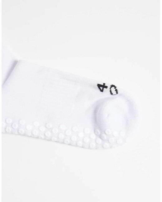 4505 Natural 3 Pack Non Slip Grip Lettuce Edge Pilates Crew Socks