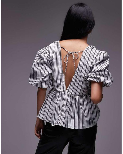 Top di TOPSHOP in Gray