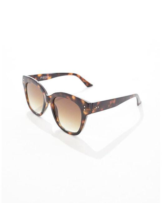 Occhiali Da Sole Rotondi Tartarugato Con Lenti Sfumate di Pieces in Brown