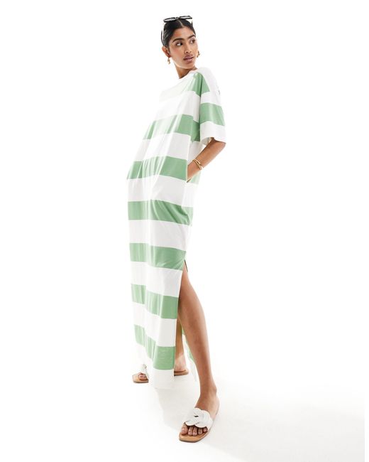 Robe t-shirt oversize longueur mollet à rayures - crème et vert ASOS en coloris Green