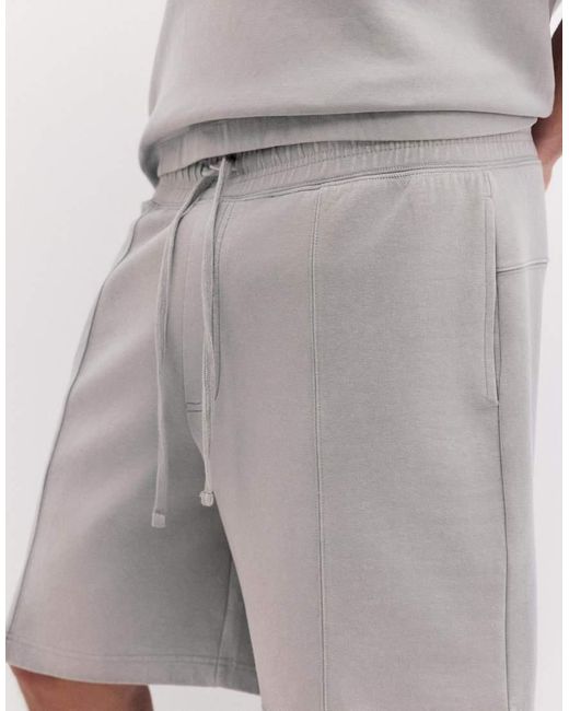 Pull&Bear White Interlock Jogger Bermuda Shorts for men