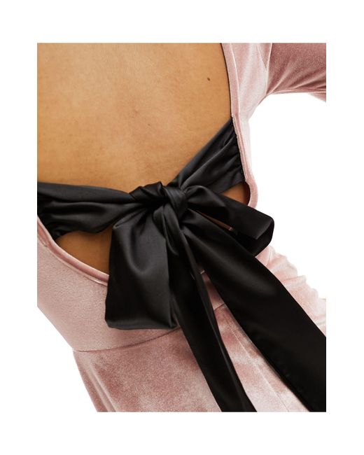 Miss Selfridge Pink – eng anliegendes und ausgestelltes minikleid aus velours