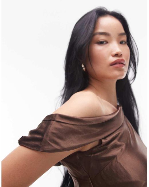 TOPSHOP Midi-Gelegenheidsjurk Met Gedrapeerde Hals En Blote Schouder in het White
