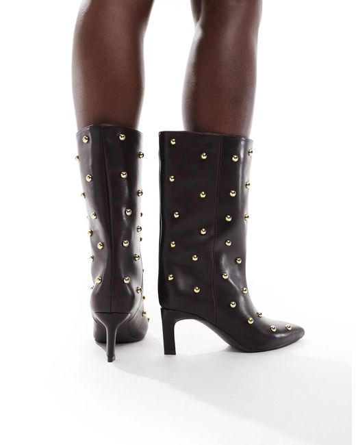SEQWL White Benz Studded Boots