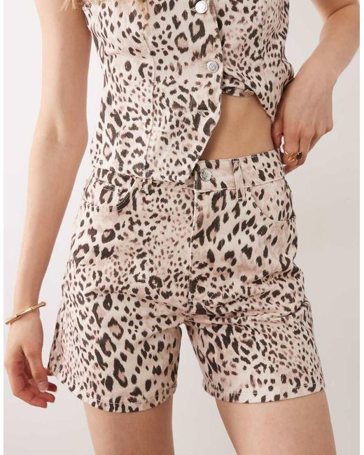 Miss Selfridge White Mom Shorts