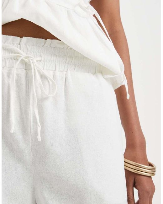 Vero Moda White Linen Touch Tie Waist Papaerbag Shorts Co-ord