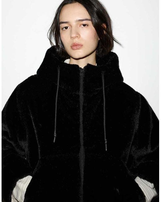 Pull&Bear Black Faux Fur Hooded Jacket