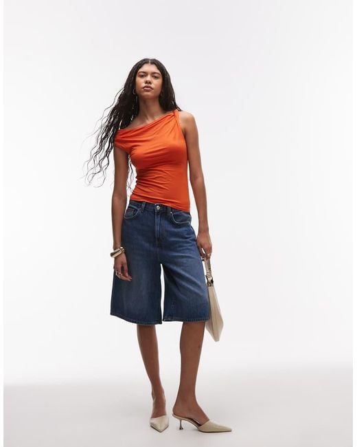 TOPSHOP Asymmetrische Top Met Gedraaid Detail in het Red