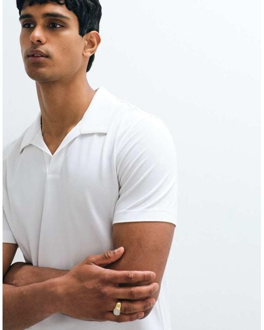 Mango White Split Collar T-shirt for men