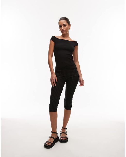 Top Con Escote Bardot Estilo Corazón De Punto Estructurado De ARKET de color Black