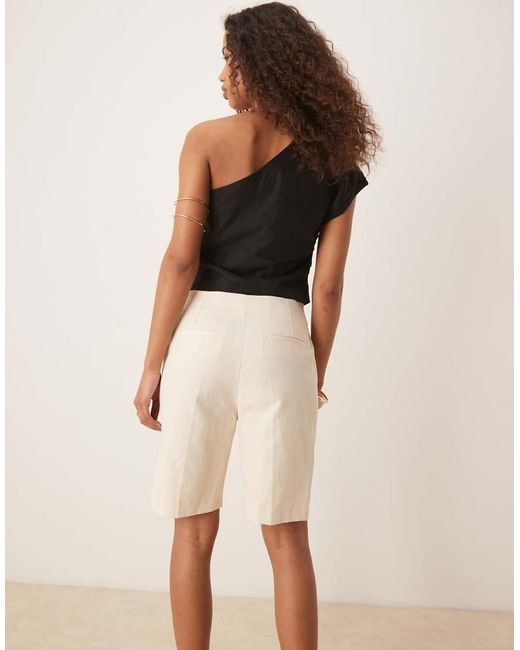 Pantalones Cortos De Sastre De Tejido Efecto Lino De -Neutro Mango de color Natural