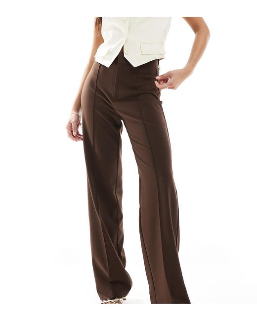 Petite di Pull&Bear in Brown