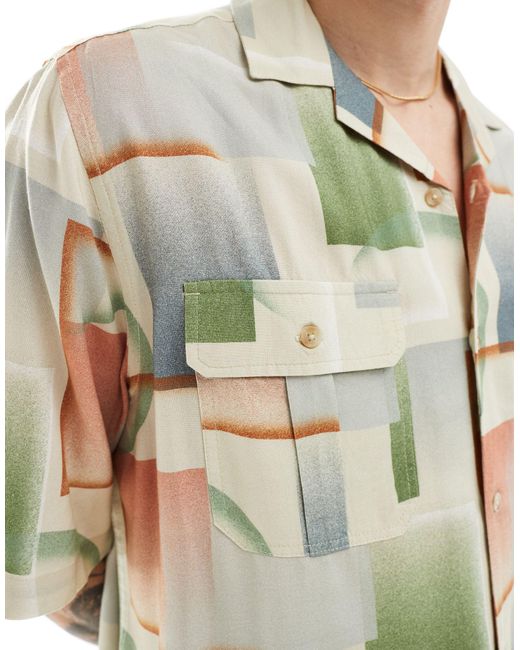 ASOS – lässig geschnittenes hemd mit vintage-print mit farbverlauf und reverskragen in Multicolor für Herren