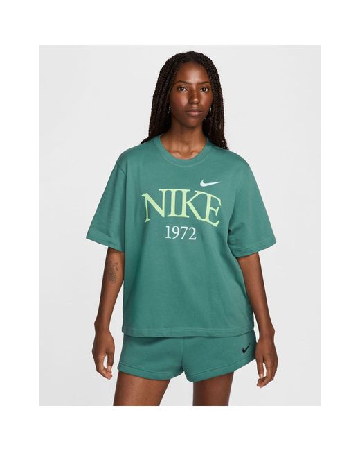 Nike Green Classic Graphic Oversized T-shirt