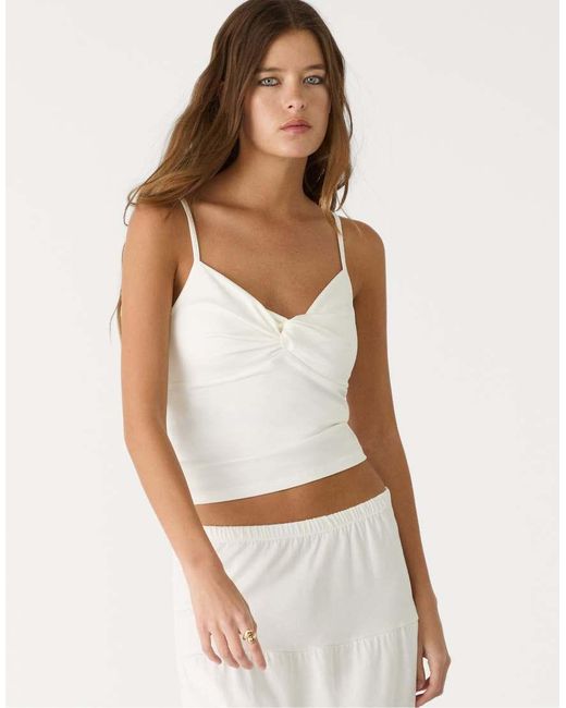 Stradivarius Top Met Bandjes En Knoop in het White