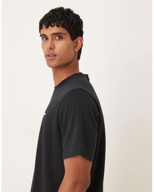 Abercrombie & Fitch Black Short Sleeve Chest Logo Premium T-shirt for men
