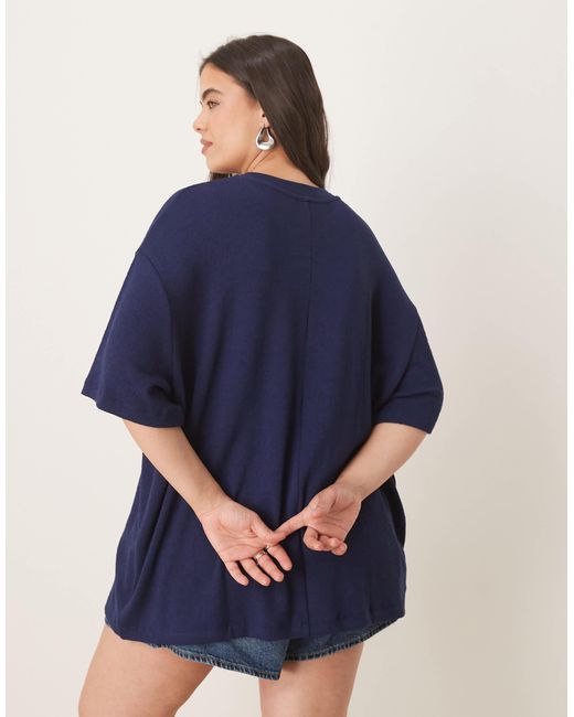Asos design curve - t-shirt oversize en maille texturée ASOS en coloris Blue