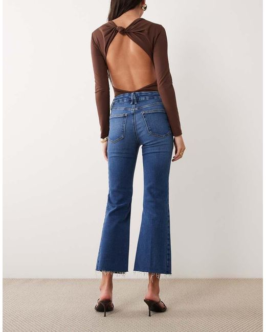 GOOD AMERICAN Blue Soft Tech Good Legs Cropped Mini Boot Jeans
