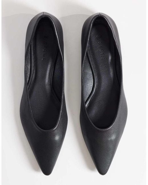 SEQWL White Scar Pointed Ballet Flats